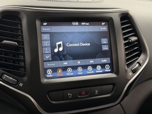 Used 2021 Jeep Cherokee Latitude Lux 80th Anniv w/ Quick Order Package 26U 80TH AWD/4WD image 37