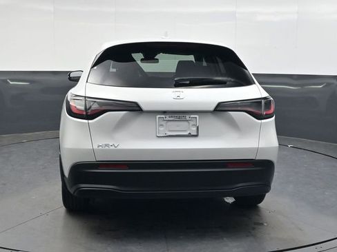 New 2026 Honda HR-V LX image 5