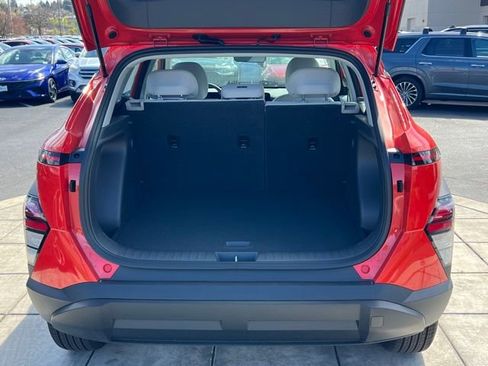 New 2026 Hyundai Kona SE AWD/4WD image 12