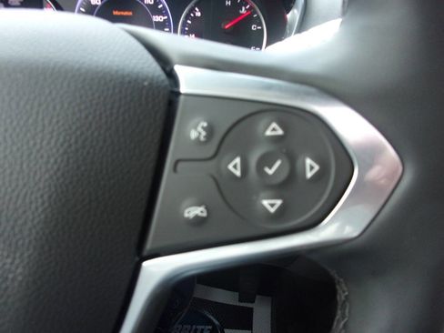 Used 2023 Chevrolet Traverse Premier AWD/4WD image 25