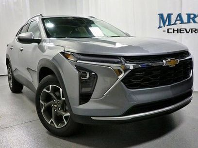 New 2026 Chevrolet Trax LT w/ Driver Confidence Package