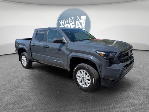 Certified 2024 Toyota Tacoma SR5 AWD/4WD image 1