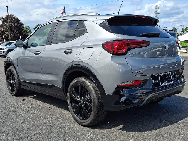 Used 2026 Buick Encore GX Sport Touring w/ Comfort Package AWD/4WD image 4