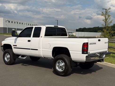 Used 2002 Dodge Ram 2500 Truck 4x4 Quad Cab image 4