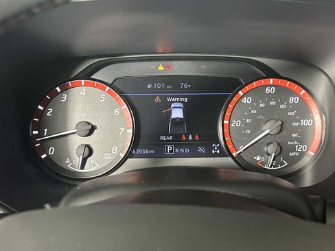 Used 2024 Nissan Frontier PRO-4X AWD/4WD image 32