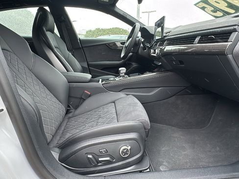 Used 2025 Audi S5 Premium Plus image 28