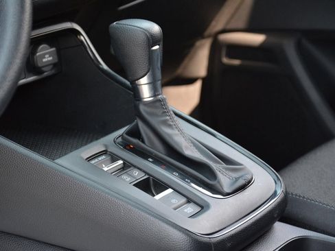 Used 2024 Honda CR-V EX image 13