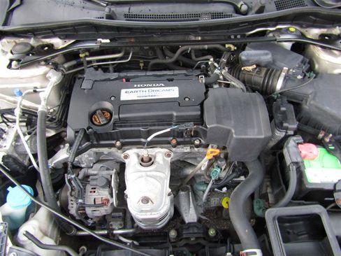 Used 2013 Honda Accord Sport image 28