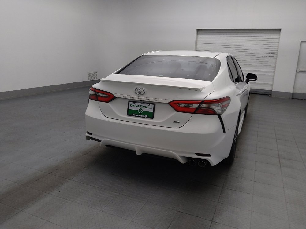 Used 2018 Toyota Camry SE FWD image 7