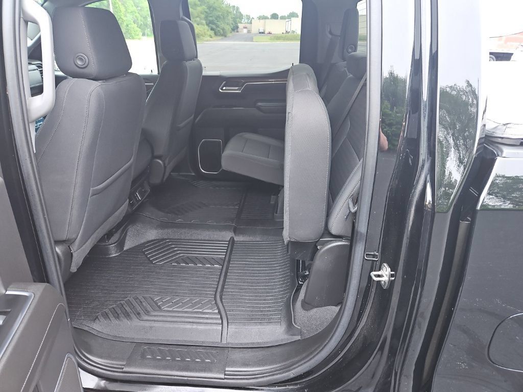Certified 2022 Chevrolet Silverado 1500 RST AWD/4WD image 27