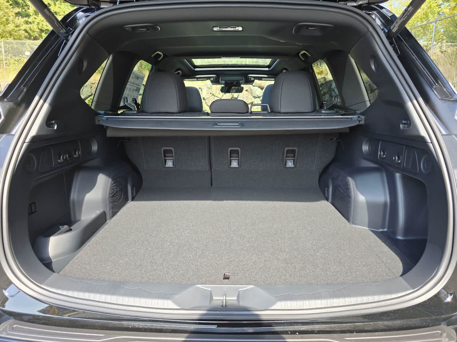 New 2026 Subaru Forester Premium AWD/4WD image 30