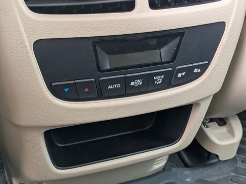 Used 2016 Acura MDX SH-AWD image 15
