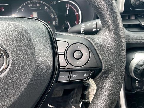 Used 2025 Toyota RAV4 LE image 24