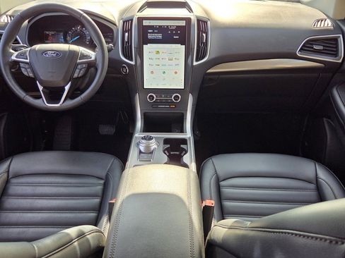 Used 2023 Ford Edge SEL w/ Convenience Package AWD/4WD image 12