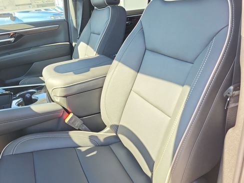 New 2026 Chevrolet Tahoe Premier w/ Sun And Tow Package RWD image 15