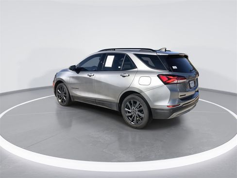 Used 2023 Chevrolet Equinox RS image 6