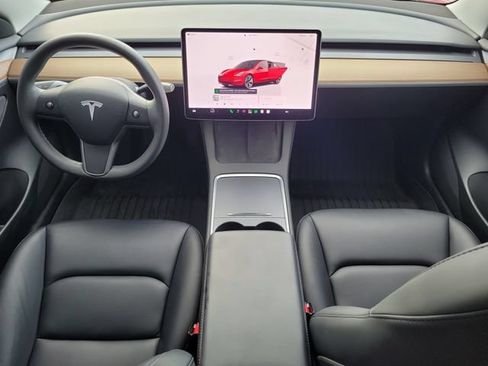 Used 2023 Tesla Model 3 Standard Range RWD image 8