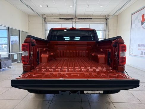 Used 2022 Ford Maverick XLT image 6