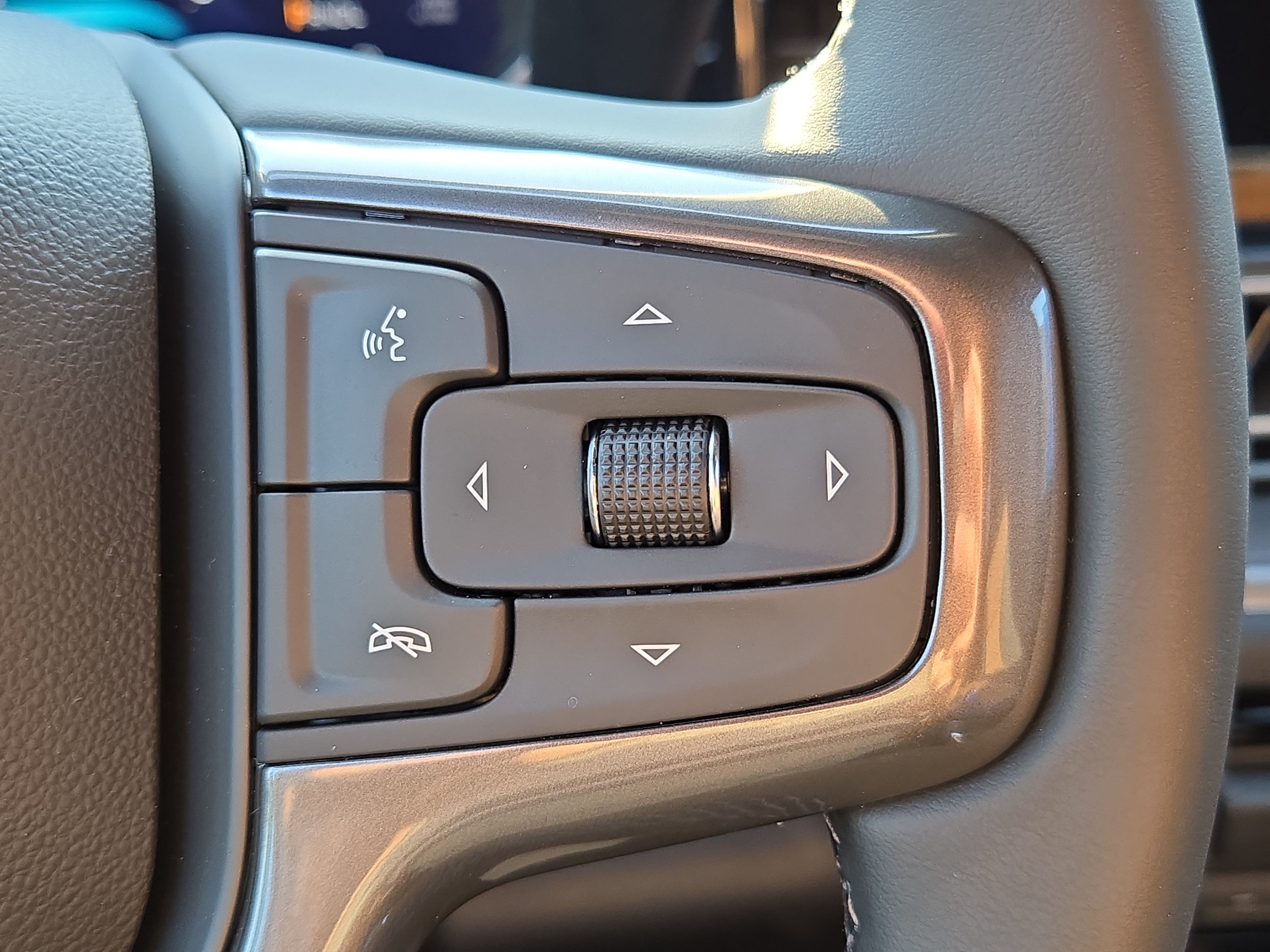 New 2026 Chevrolet Silverado 2500 High Country w/ High Country Premium Package AWD/4WD image 24