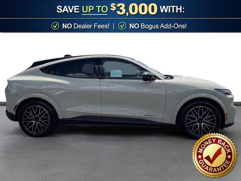 Used 2025 Ford Mustang Mach-E Premium RWD image 8