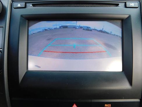 Used 2017 Toyota Camry SE image 12