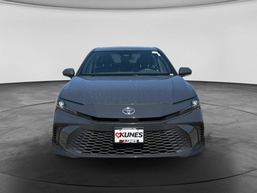 Used 2026 Toyota Camry SE FWD image 4