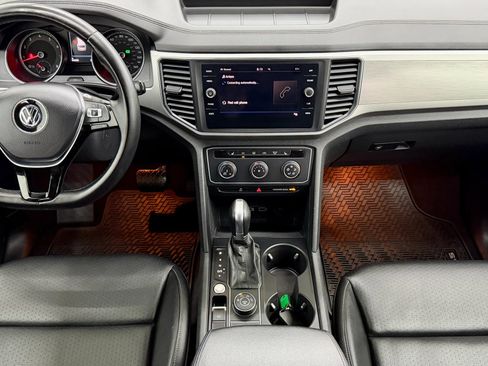 Used 2018 Volkswagen Atlas SE image 18