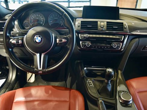Used 2018 BMW M3 RWD image 13