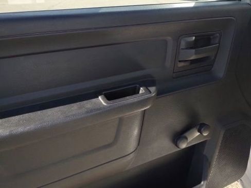 Used 2014 RAM 1500 Tradesman image 10