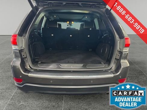 Used 2018 Jeep Grand Cherokee Limited w/ Luxury Group II image 14