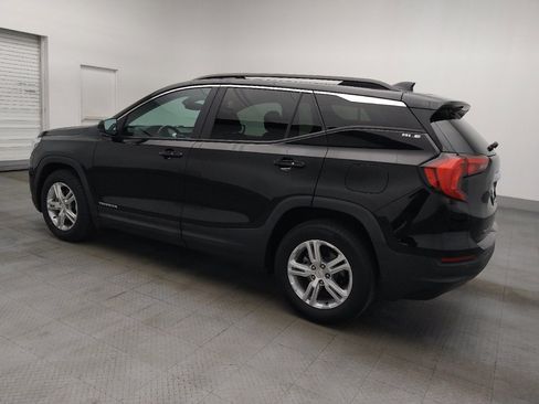 Used 2021 GMC Terrain SLE w/ Driver Convenience Package FWD image 3