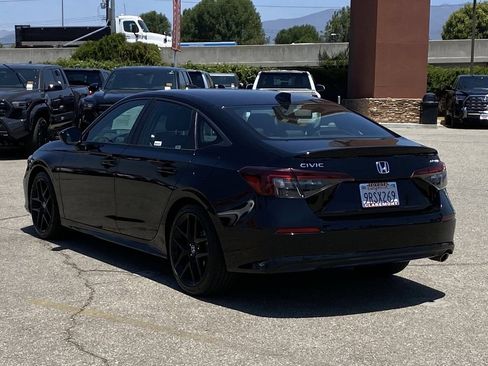 Used 2025 Honda Civic Sport image 40