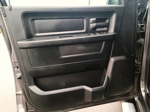 Used 2018 RAM 1500 Express w/ Wheel & Sound Group image 8