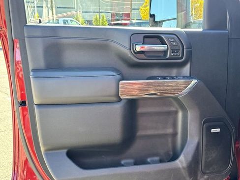 Used 2022 Chevrolet Silverado 3500 High Country w/ Z71 Off-Road Package image 21