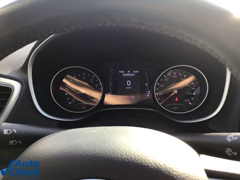 Used 2018 Jeep Compass Latitude w/ Cold Weather Group image 34