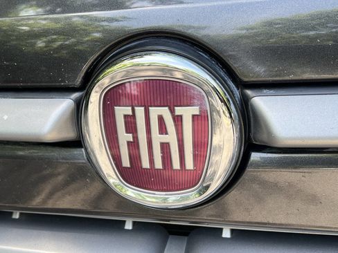 Used 2018 FIAT 500L Trekking FWD image 21
