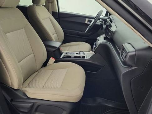 Used 2023 Ford Explorer 4WD image 28