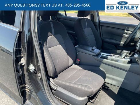 Used 2024 Nissan Sentra SV w/ All-Weather Package FWD image 24