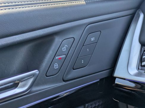 Used 2025 BMW X1 xDrive28i w/ Convenience Package image 27