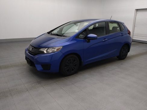 Used 2017 Honda Fit LX image 2
