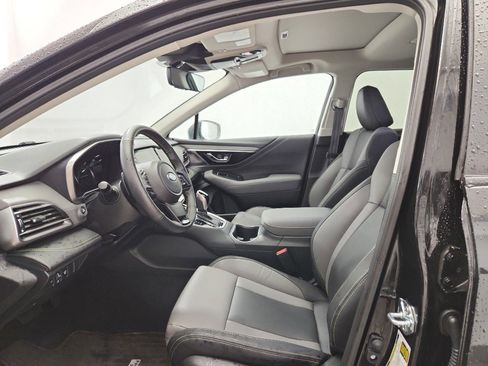 Certified 2025 Subaru Outback Onyx Edition image 6