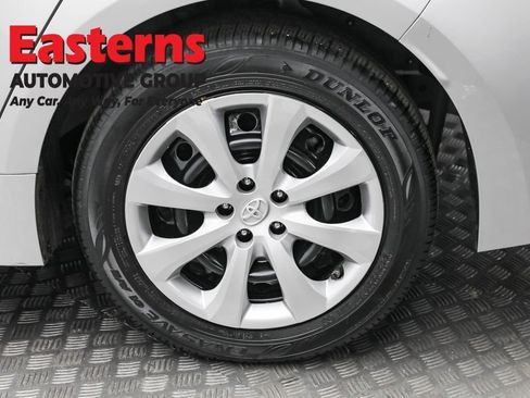 Used 2023 Toyota Corolla LE image 8