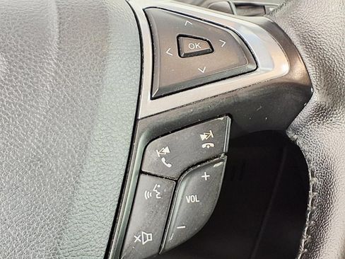 Used 2016 Ford Edge SEL w/ Equipment Group 201A AWD/4WD image 18