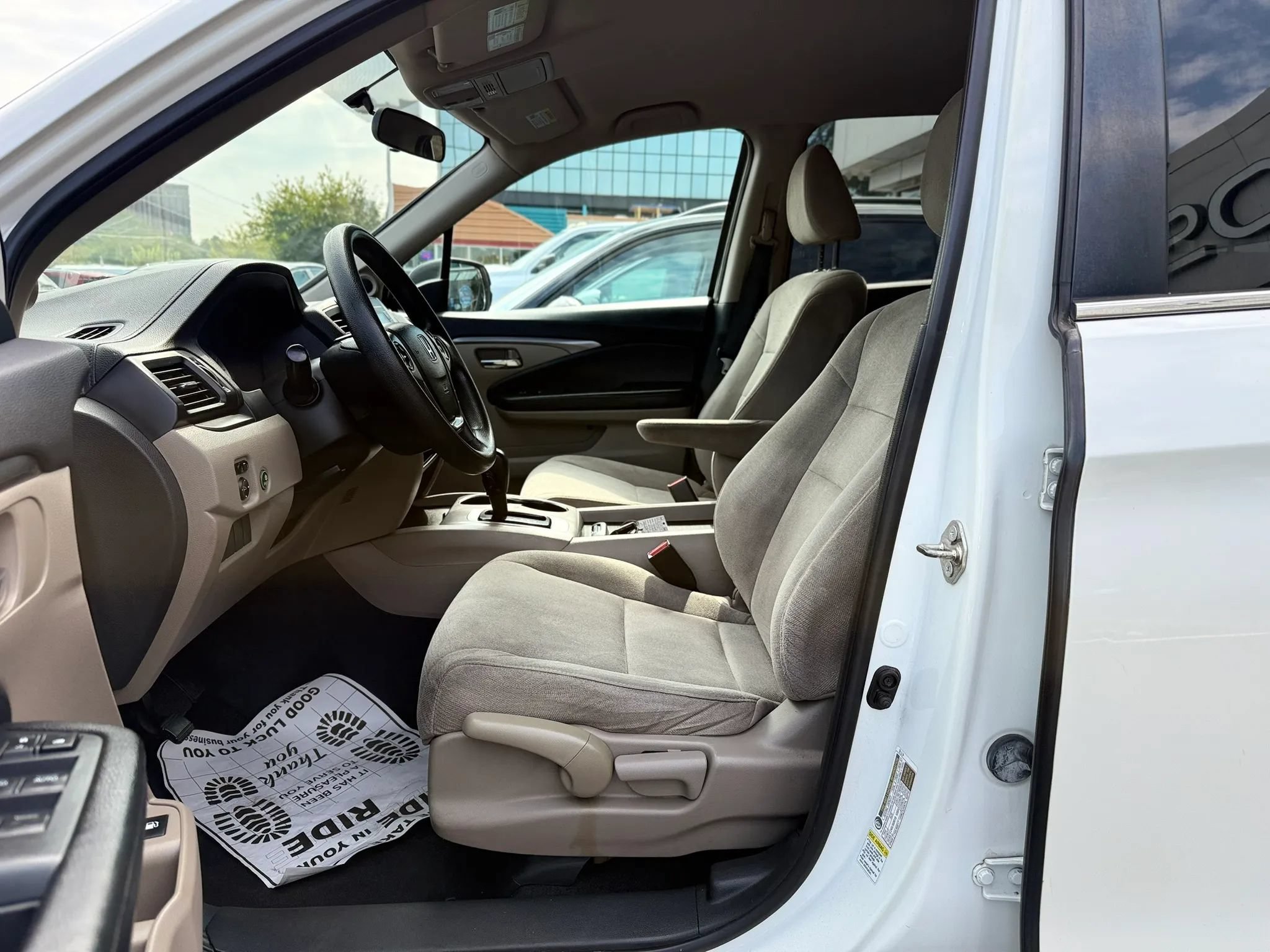 Used 2016 Honda Pilot LX image 9