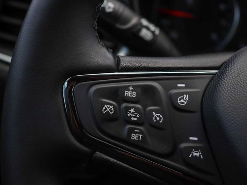 Used 2024 Chevrolet Equinox Premier FWD image 22