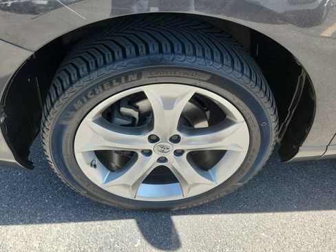 Used 2010 Toyota Venza AWD image 13