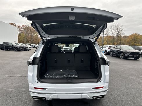 New 2026 Buick Enclave Avenir image 34