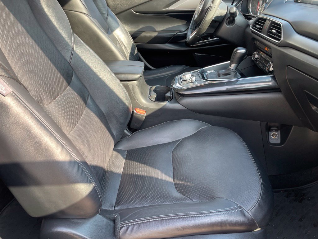 Used 2017 MAZDA CX-9 Touring FWD image 25