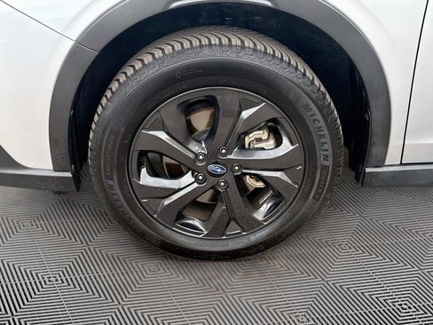 Used 2021 Subaru Outback Onyx Edition XT AWD/4WD image 30