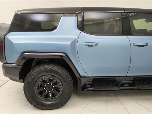 Used 2024 GMC Hummer EV 3X w/ Omega Edition image 12